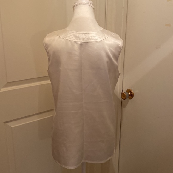 Ladies silky top - Picture 2 of 3